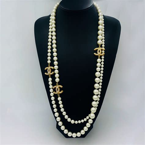 pearl chain chanel|authentic Chanel pearl necklace.